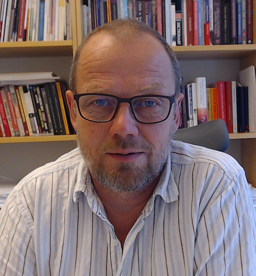Dr. Arnfinn Helleve